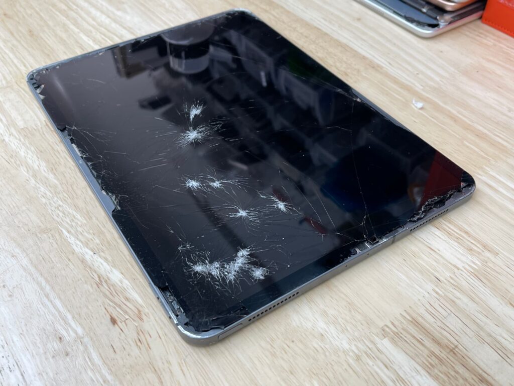 iPad Pro Cracked Screen