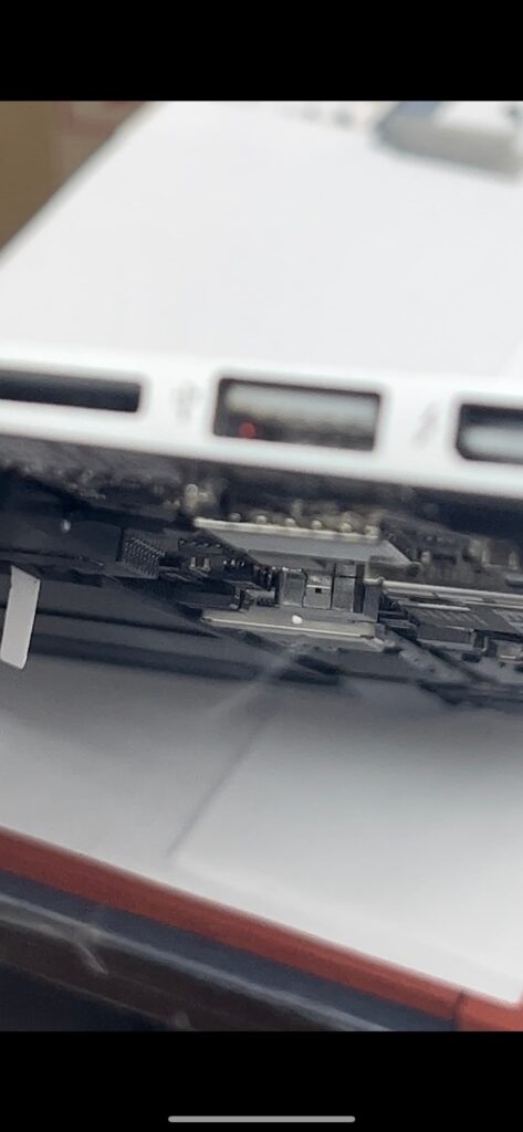 MacBook Air A1466 USB port removed