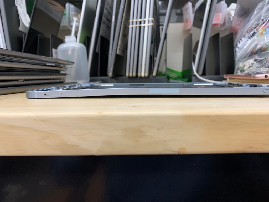 iPad Air 4 Bent Housing