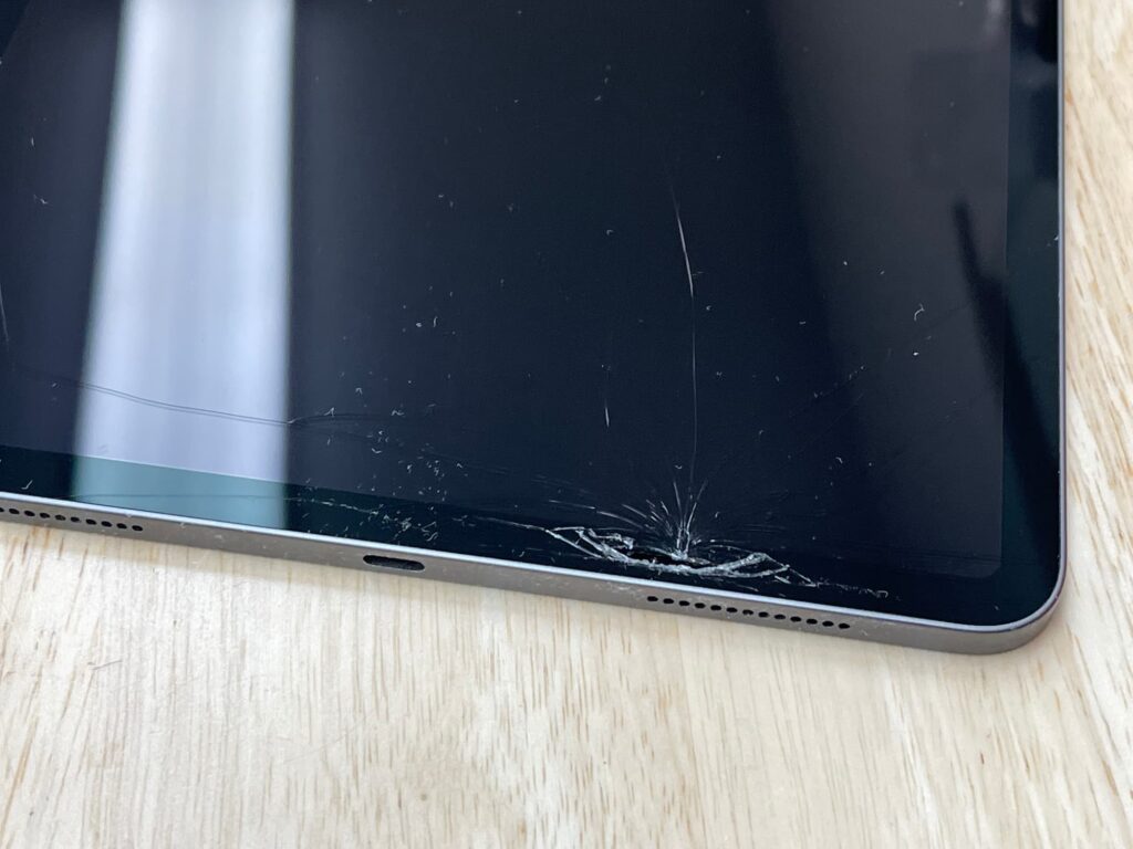 Closeup Cracked screen on iPad pro 5th Gen