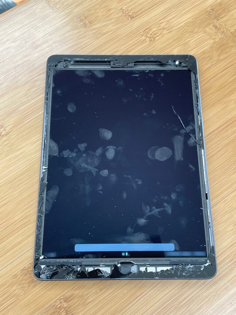 Broken iPad 9