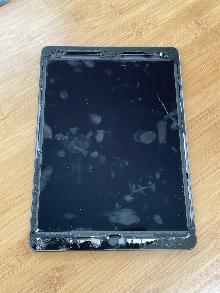 iPad 9 with missing glass