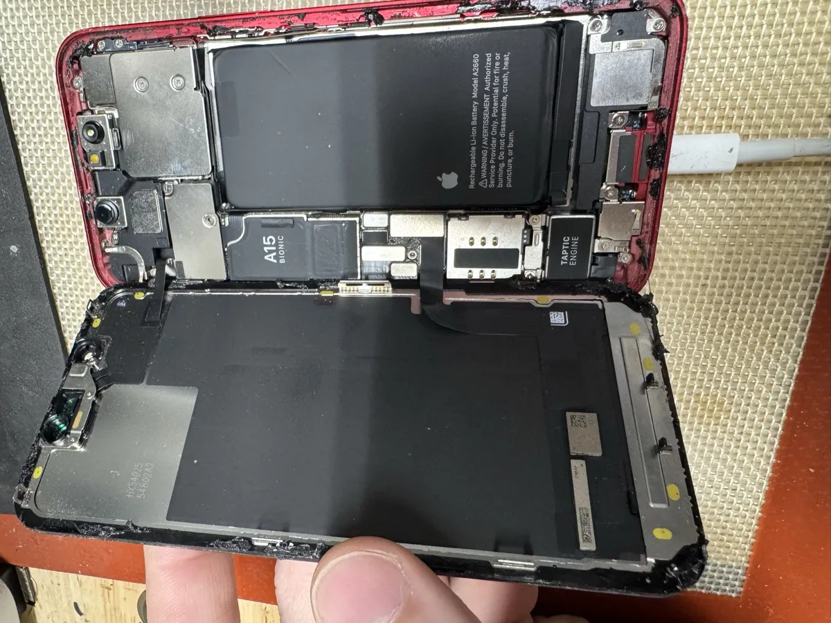 Professional iPhone screen repair service at MackTechs for Ardmore customers