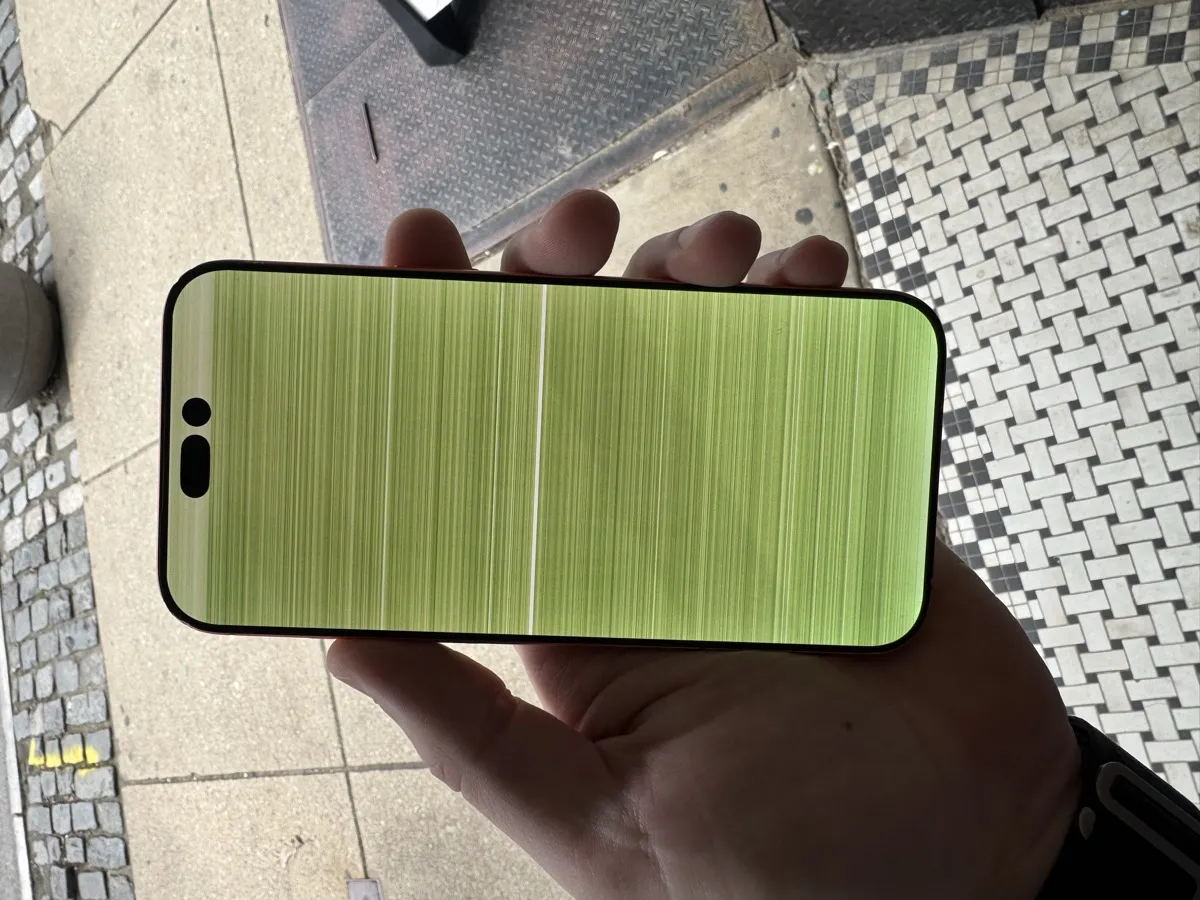 Professional iPhone screen repair service at MackTechs for Manayunk customers